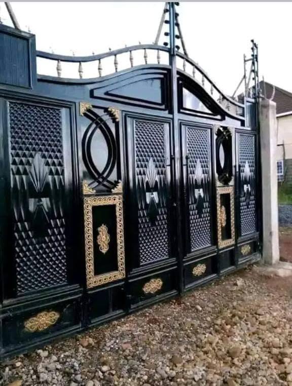 Sliding Steel Gate